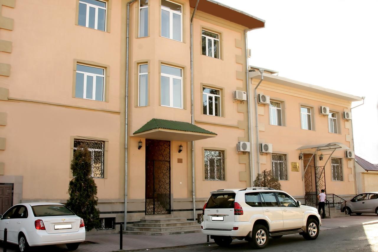 Crown Hotel Tasjkent Buitenkant foto